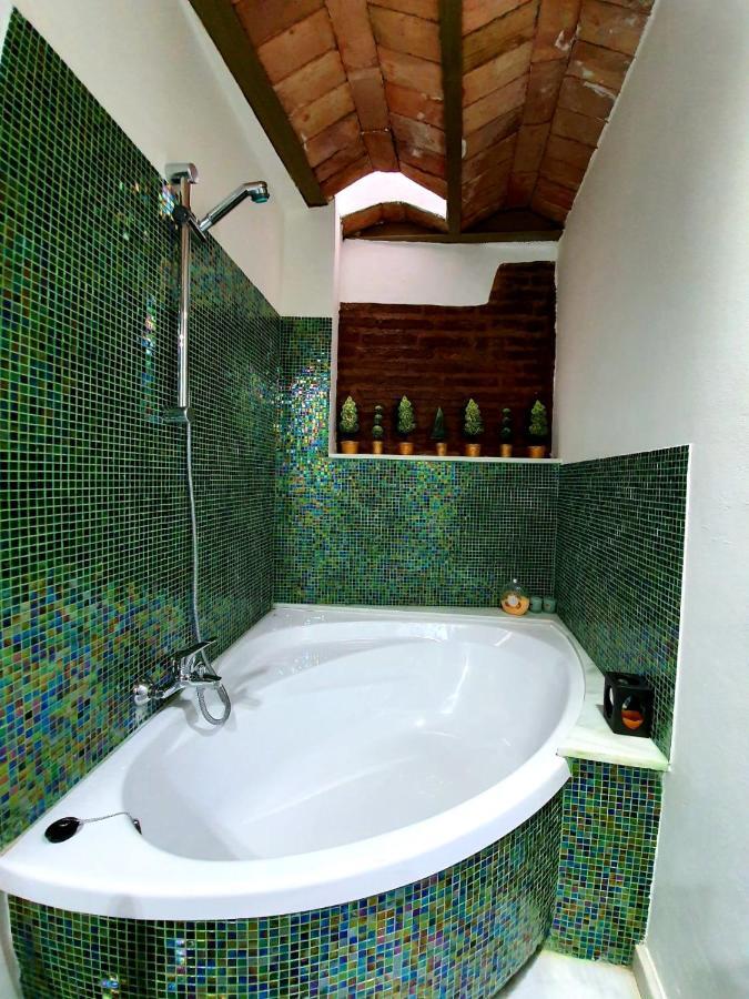 Almocabar Luxury Apartment Ronda Eksteriør billede