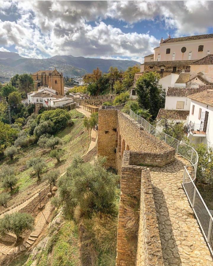 Almocabar Luxury Apartment Ronda Eksteriør billede